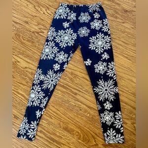 Agnes & Dora Women’s Blue & White Snowflake Winter Leggings, Size S/M